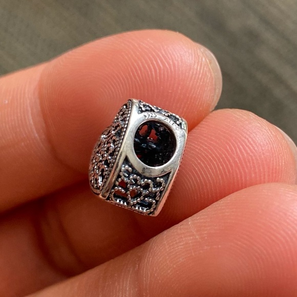 Retired Rare Pandora Filigree & Beaded Heart Charm EUC - Picture 11 of 11